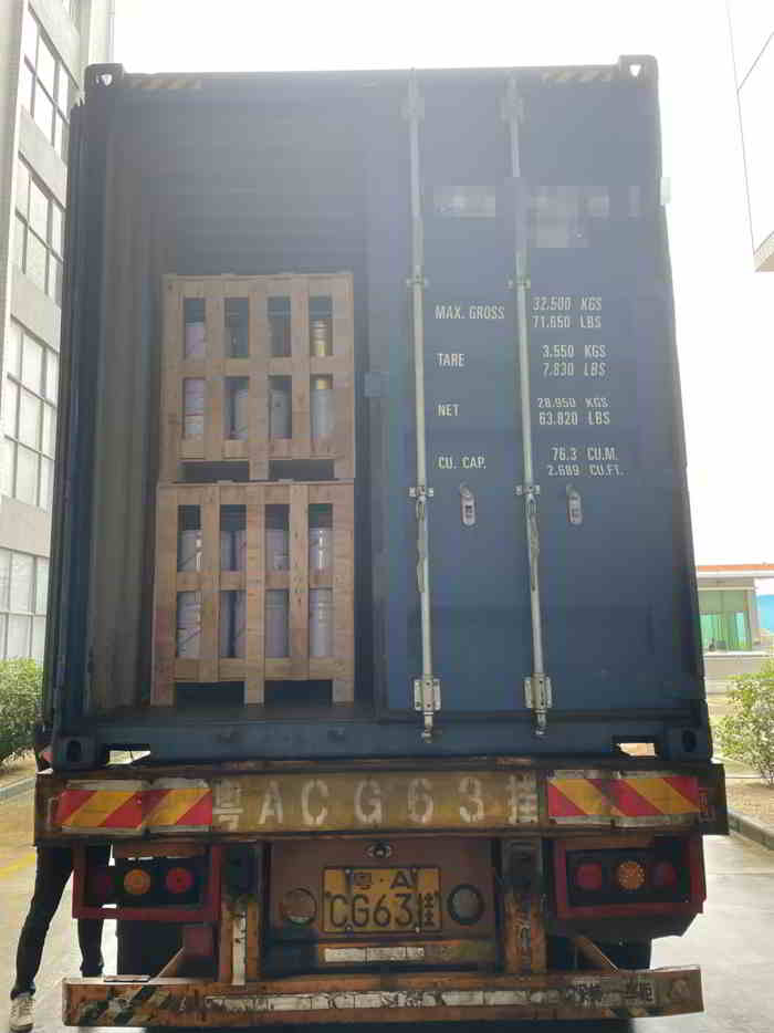 危險(xiǎn)品深圳碼頭清關(guān).jpg